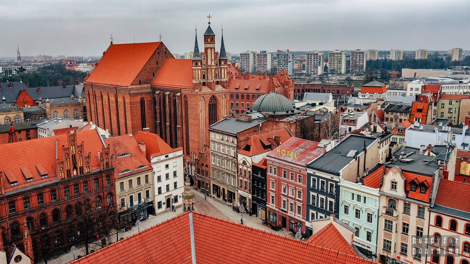 torun-34-201901-readyforboarding_pl